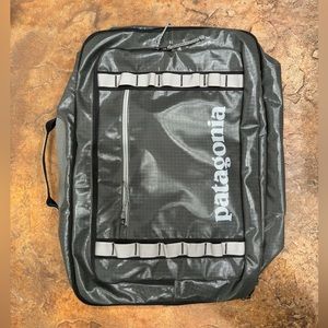 Patagonia Black Hole MLC bag